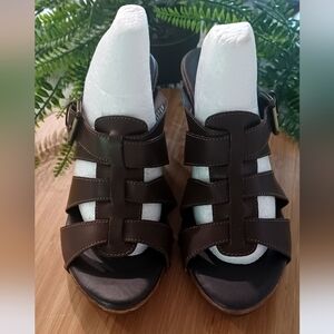 Sonoma Life & Style Rorey Brown Wedge Sandal Sz 9M